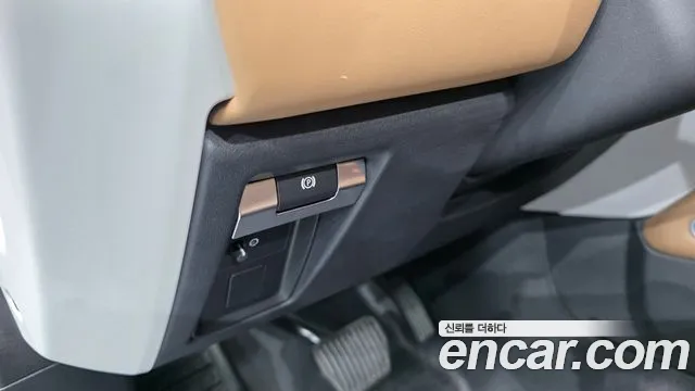 Land Rover Defender L663 — Фото автомобиля 18