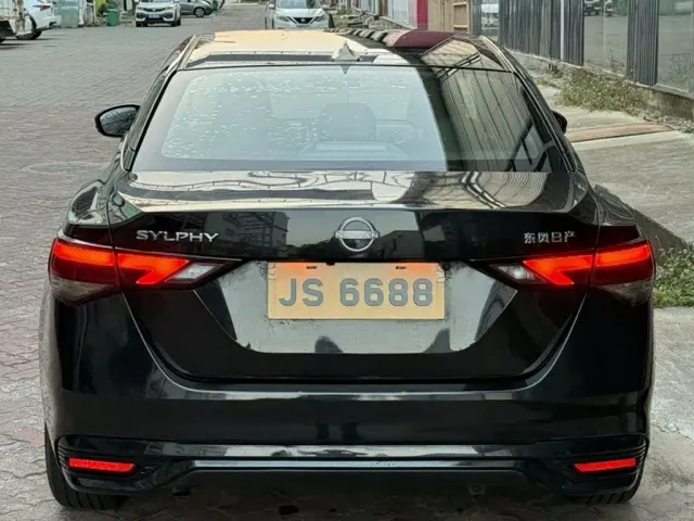 Nissan Sylphy — Фото автомобиля 5