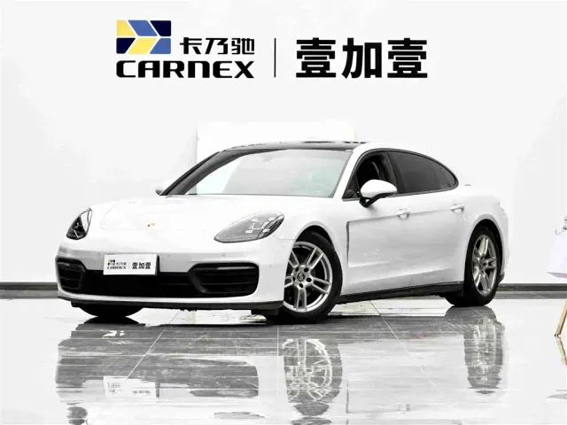 Фотография автомобиля — Porsche Panamera