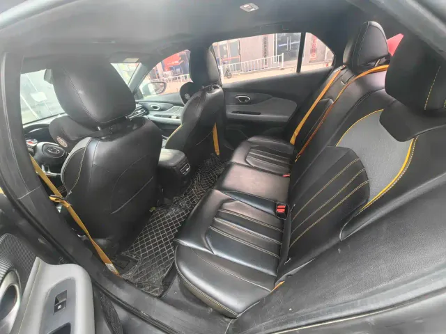 GAC Trumpchi Emkoo — Фото автомобиля 8