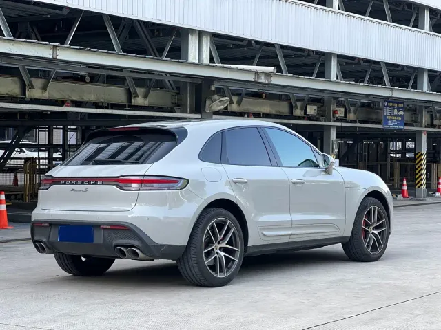 Porsche Macan — Фото автомобиля 5