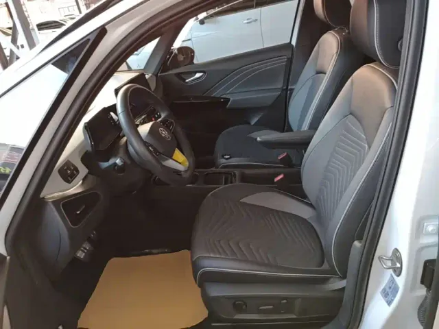 Volkswagen ID.3 — Фото автомобиля 14
