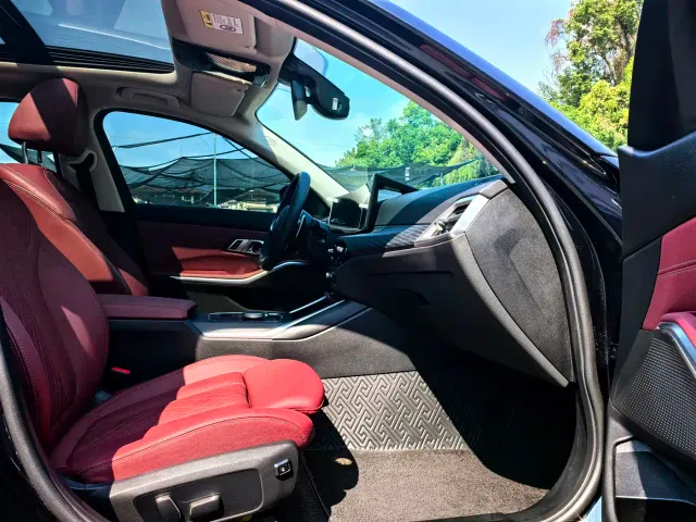 BMW 3 Series — Фото автомобиля 11