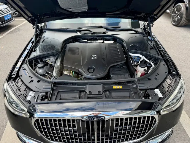 Mercedes-Benz Maybach S-Class — Фото автомобиля 27