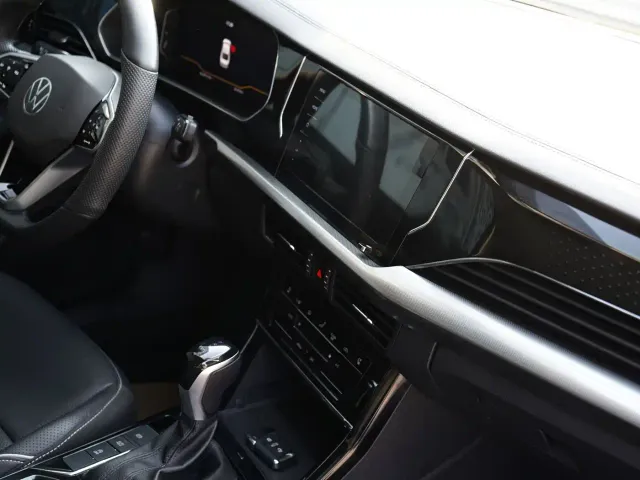 Volkswagen Passat — Фото автомобиля 10