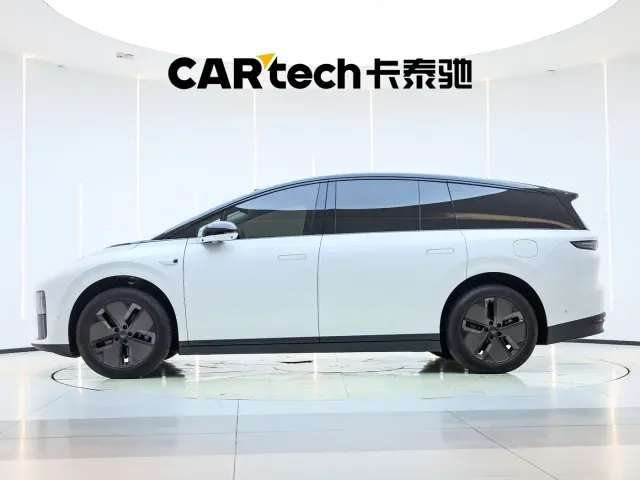Li Auto Li i8 2025 Standard Edition — Фото автомобиля 12