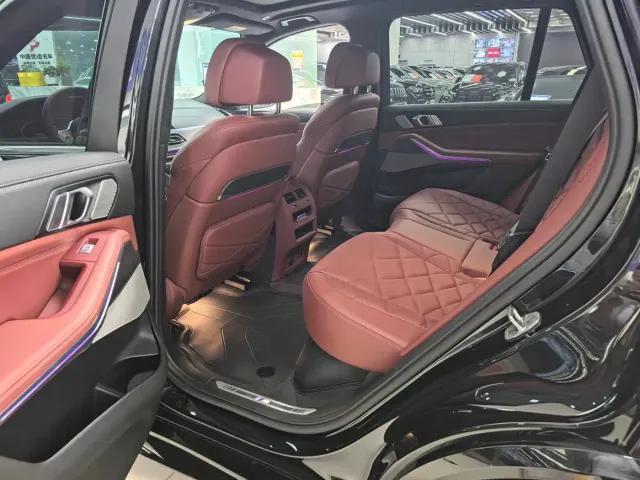 BMW X5 — Фото автомобиля 5