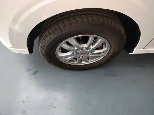 Wuling Hongguang — Фото автомобиля 22