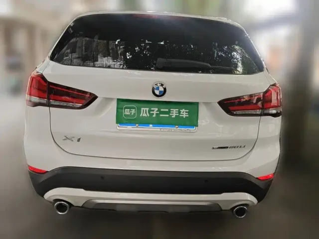 BMW X1 — Фото автомобиля 3