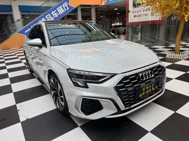 Фотография автомобиля — Audi A3