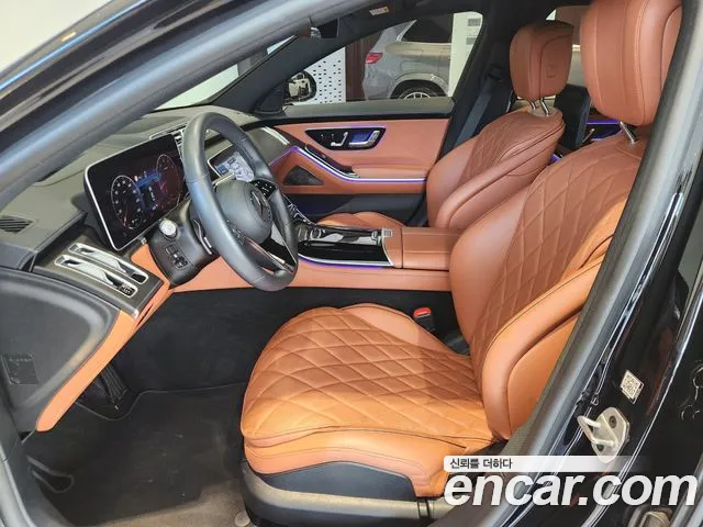 Mercedes-Benz S-Class — Фото автомобиля 16