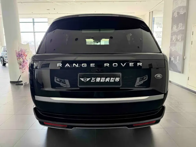 Land Rover Range Rover — Фото автомобиля 23