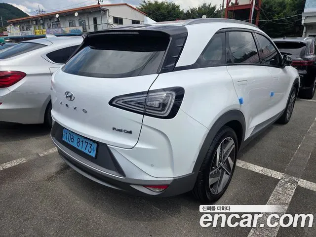 Hyundai Nexo — Фото автомобиля 4