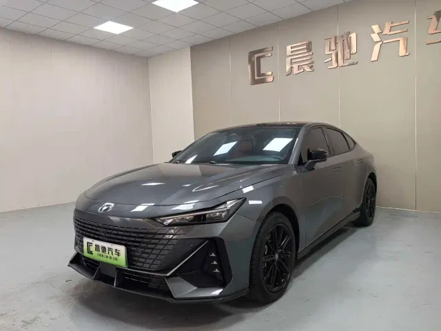 Фотография автомобиля — Changan UNI-V