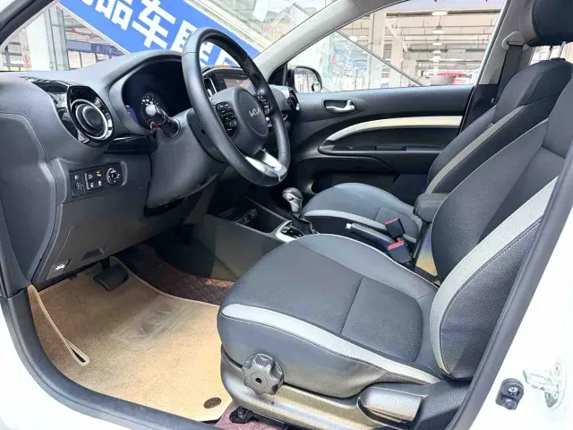 Kia KX1 — Фото автомобиля 5