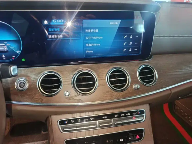 Mercedes-Benz E-Class — Фото автомобиля 12