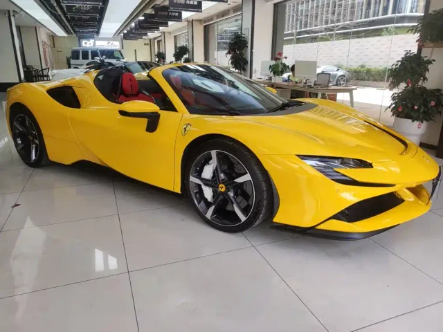 Ferrari SF90 — Фото автомобиля 3