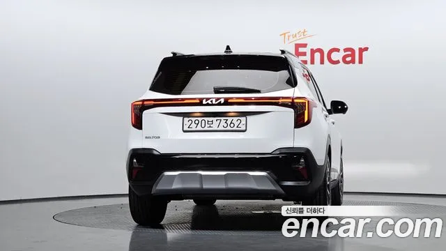 Kia Seltos Бензин 1.6 турбо 2WD — Фото автомобиля 4