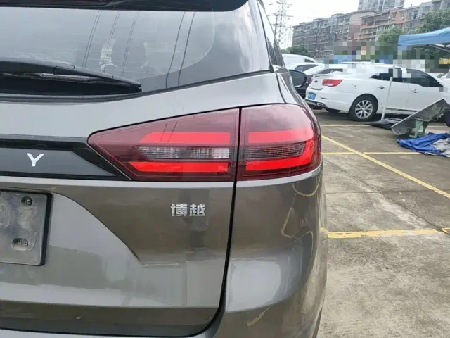 Geely Boyue 2021 1.8TD DCT 2WD Asian Games Edition — Фото автомобиля 7