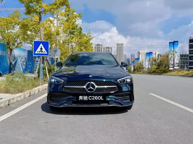 Mercedes-Benz C-Class — Фото автомобиля 2