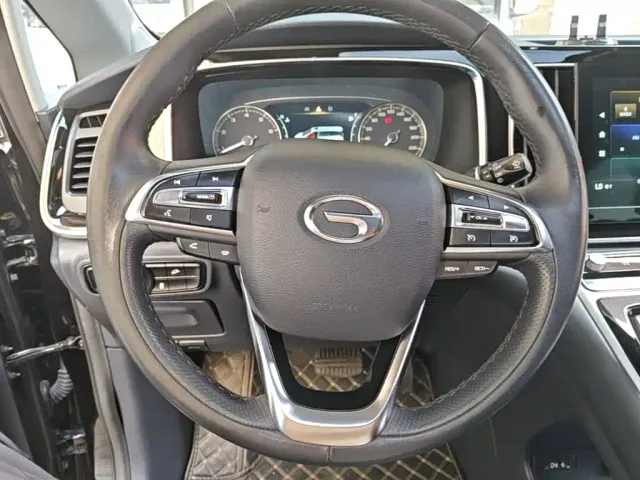 GAC Trumpchi M8 — Фото автомобиля 10