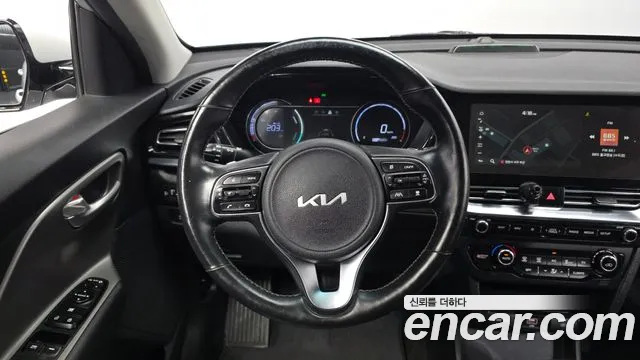 Kia Niro Niro Plus Air — Фото автомобиля 13