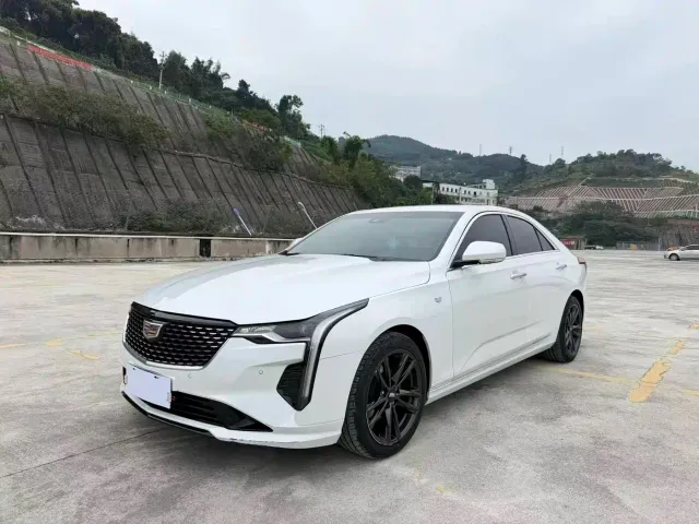 Фотография автомобиля — Cadillac CT4