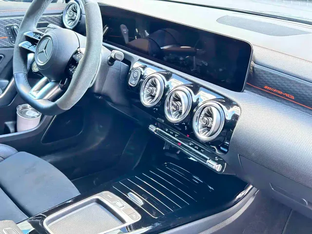 Mercedes-Benz A-Class AMG — Фото автомобиля 17