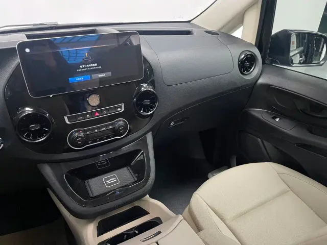 Mercedes-Benz Vito — Фото автомобиля 9