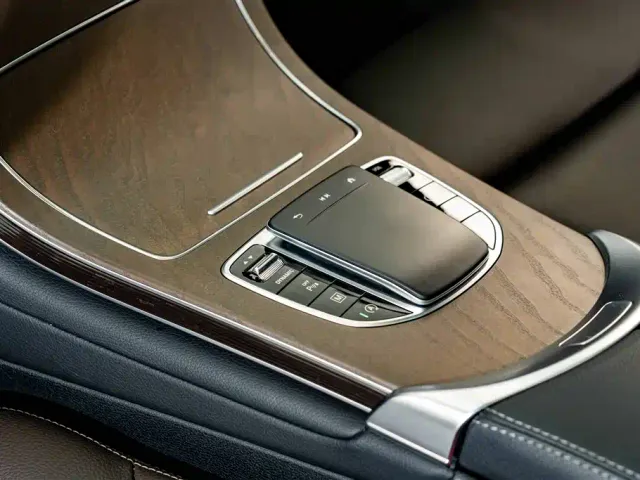 Mercedes-Benz GLC-Class — Фото автомобиля 11