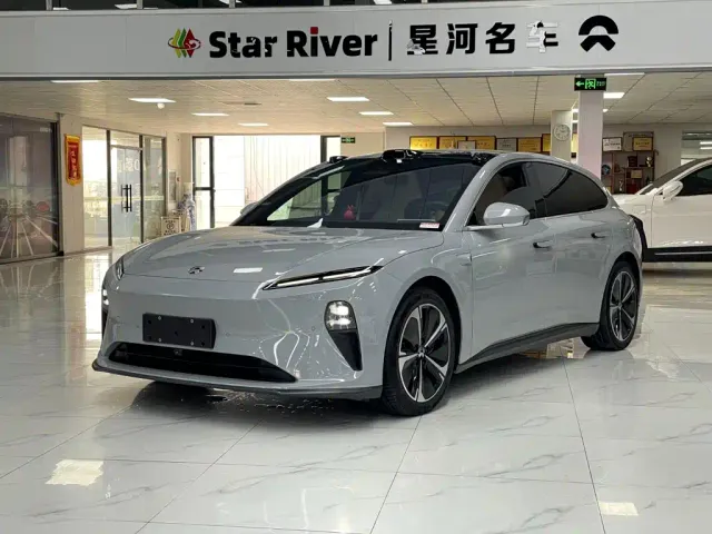 Фотография автомобиля — Nio ET5 Touring