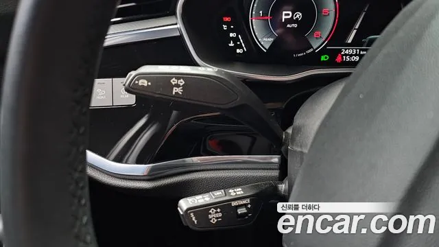 Audi Q3 35 TDI quattro Premium — Фото автомобиля 19