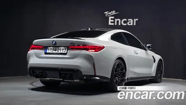 BMW M4 — Фото автомобиля 2