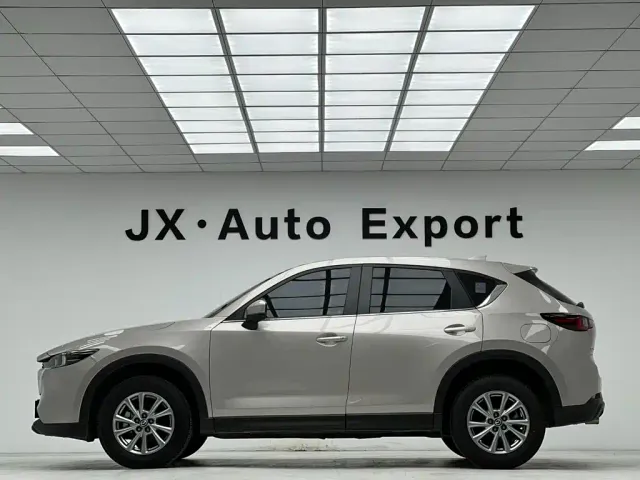 Mazda CX-5 — Фото автомобиля 10