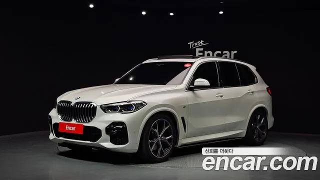 Фотография автомобиля — BMW X5 G05