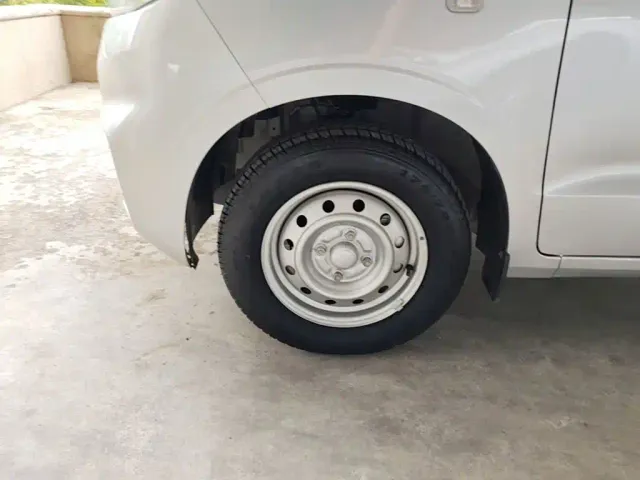 Wuling Hongguang V — Фото автомобиля 22