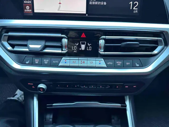 BMW 3 Series — Фото автомобиля 16