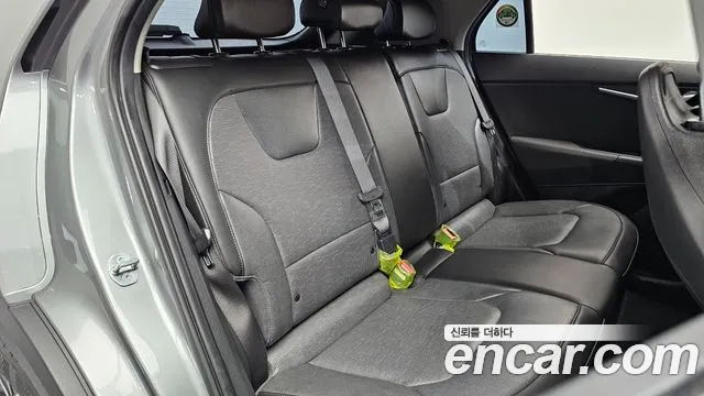 Kia Niro Niro (New) — Фото автомобиля 17
