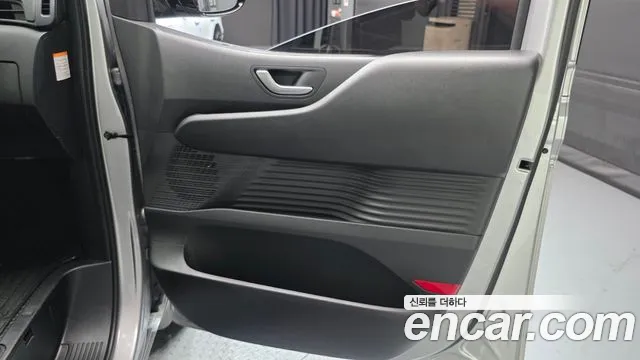 Hyundai Staria — Фото автомобиля 14