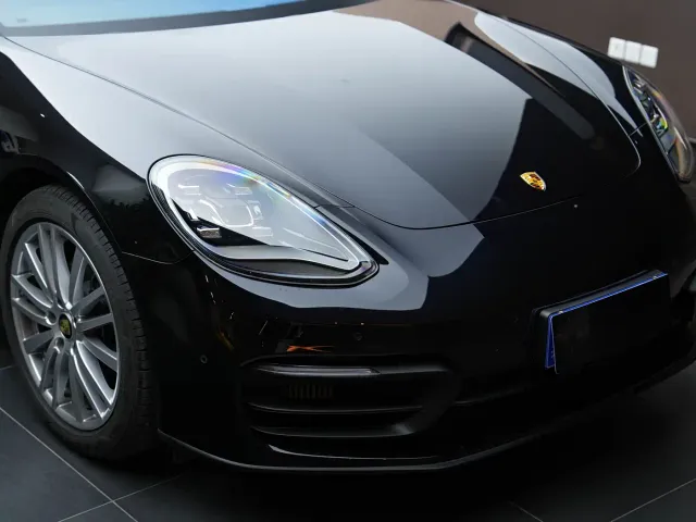 Porsche Panamera — Фото автомобиля 7
