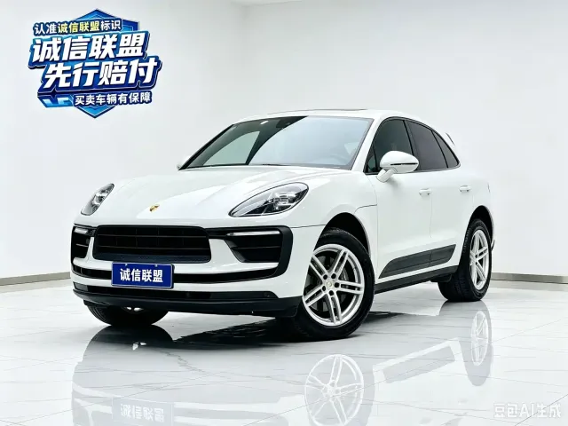 Фотография автомобиля — Porsche Macan