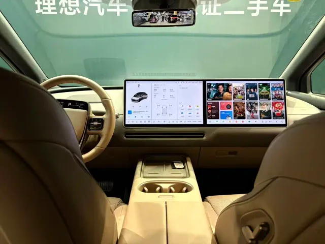 Li Auto i6 — Фото автомобиля 13