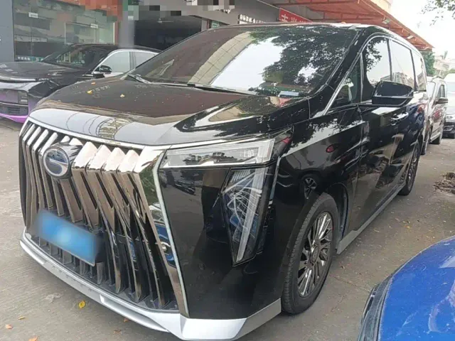 Фотография автомобиля — GAC Trumpchi M8