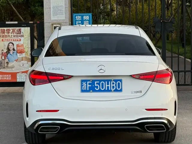Mercedes-Benz C-Class — Фото автомобиля 8