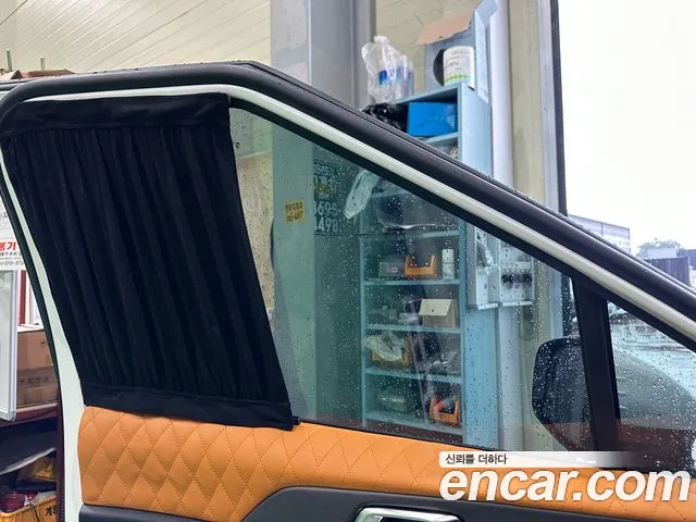 Kia Canival Новый Carnival 4 поколение Бензин 9 мест Hi-Limousine (Спецкузов) — Фото автомобиля 9