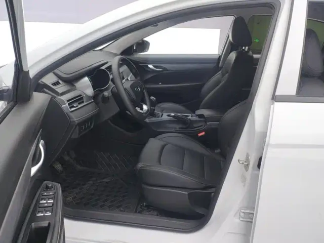 Geely Emgrand 2021 UP 1.5L Manual Comfort — Фото автомобиля 9