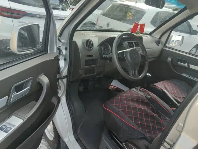 Dongfeng Xiaokang DFSK K05S — Фото автомобиля 15