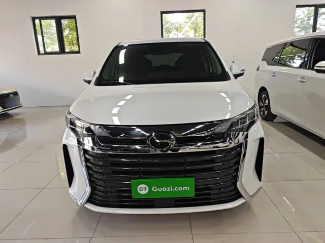 GAC Trumpchi M6 — Фото автомобиля 2