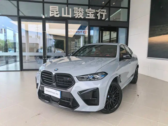 Фотография автомобиля — BMW X6 M