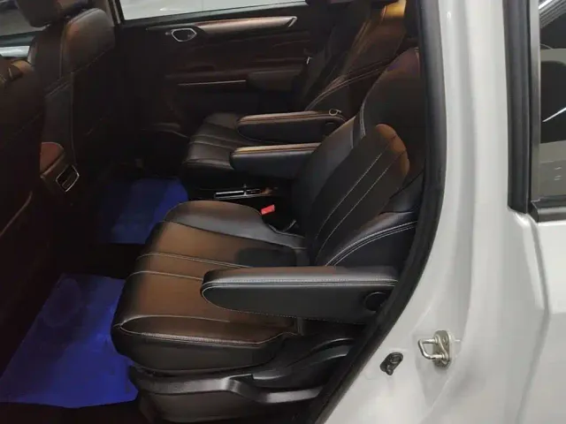 GAC Trumpchi M6 — Фото автомобиля 16
